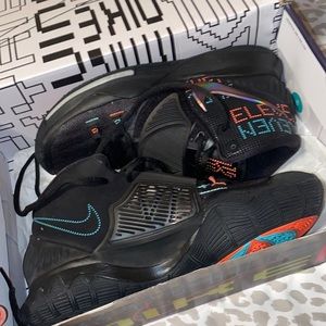 Nike Kyrie basketball shoes, Black Blue and Orange